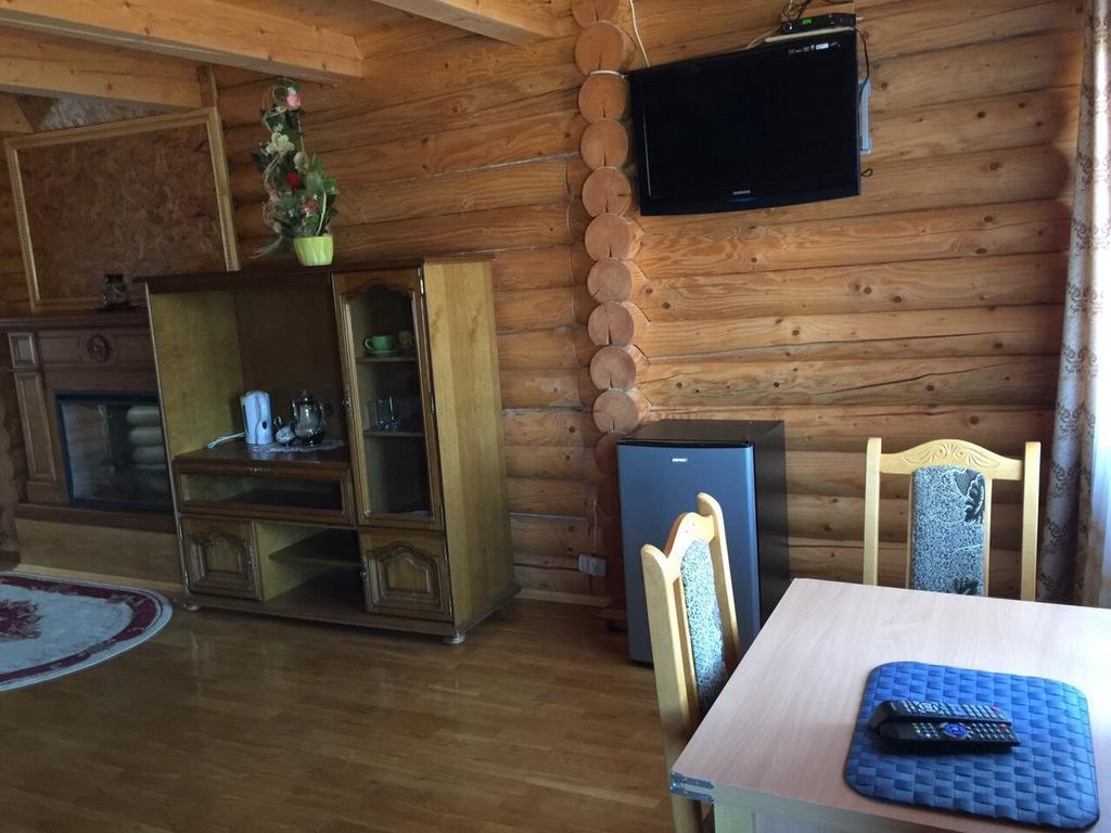 Privatna Sadiba Chalet Oryavchyk Εξωτερικό φωτογραφία